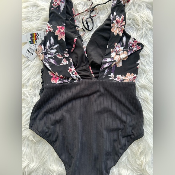 Floral Open Back One Piece - Picture 2 of 5